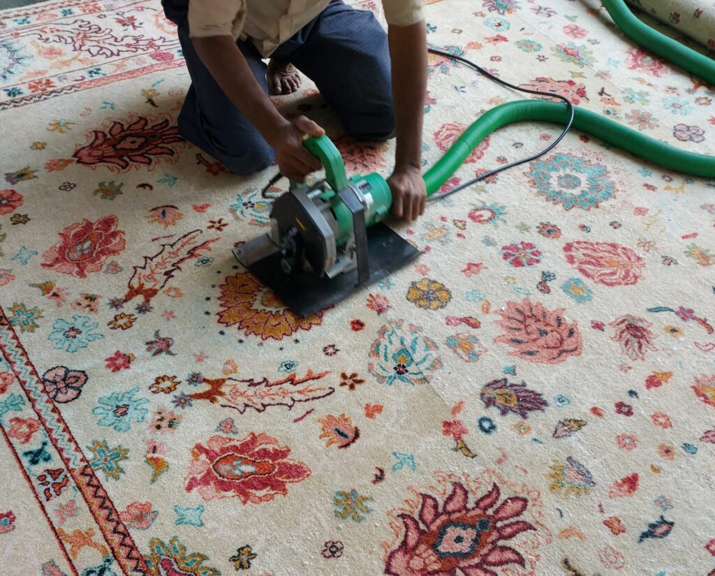 Clipping of a rug