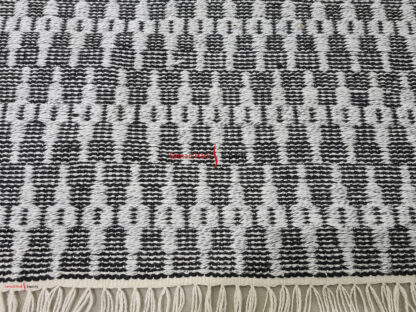 Hand Woven Flat Weave PET Yarn - 3(4)