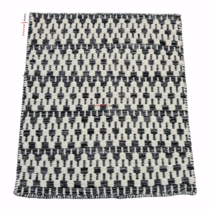 Hand Woven Flat Weave PET Yarn - 25(1)